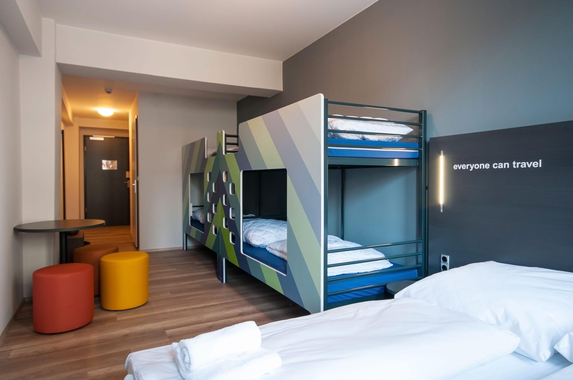 A And O Hauptbahnhof Hotel 2*