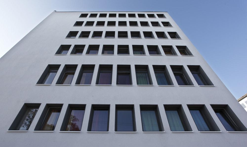 A And O Hauptbahnhof 2*
